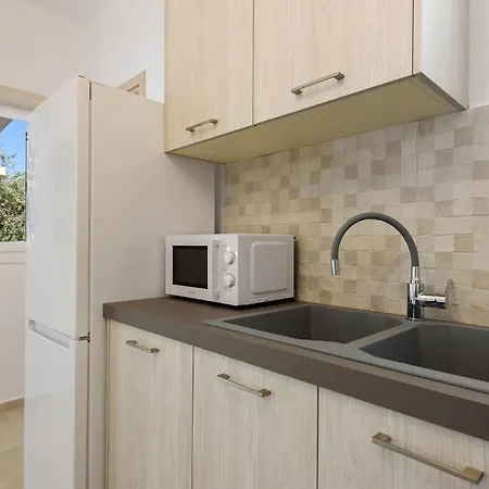 Διαμέρισμα Sea Breeze Paros Ii *