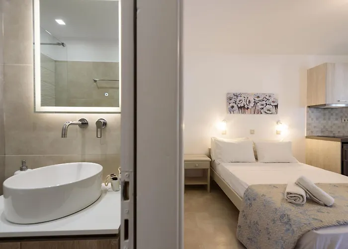 Apartment Sea Breeze Paros Ii